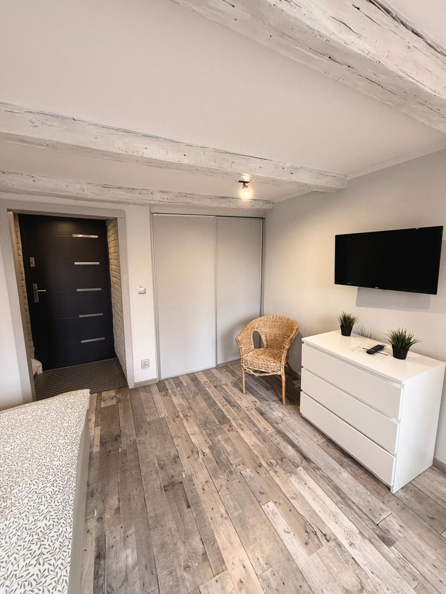 Apartament Z Widokiem Na Pomnik Kopernika - Rynek Staromiejski Stary Toruń 外观 照片