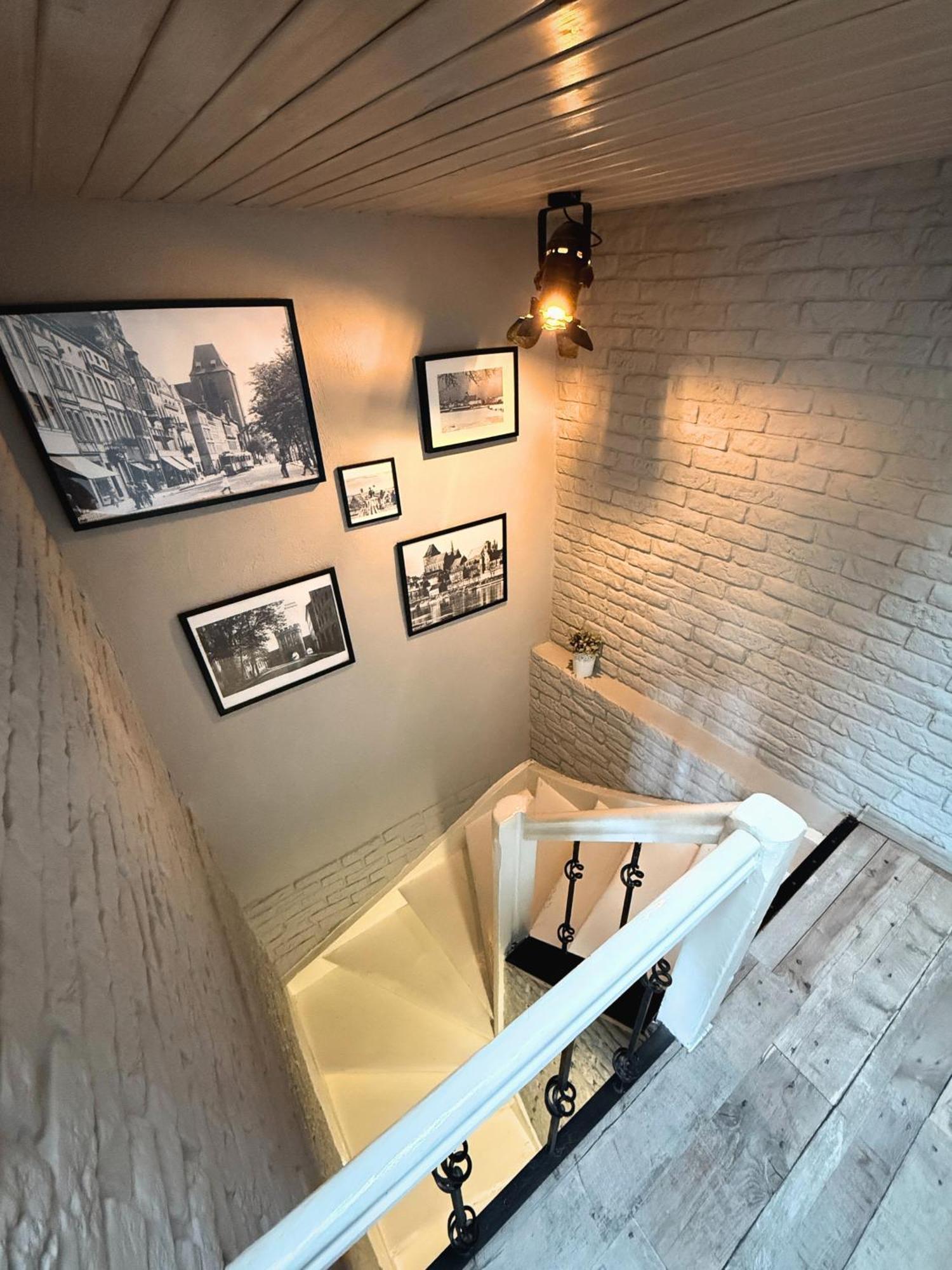 Apartament Z Widokiem Na Pomnik Kopernika - Rynek Staromiejski Stary Toruń 外观 照片