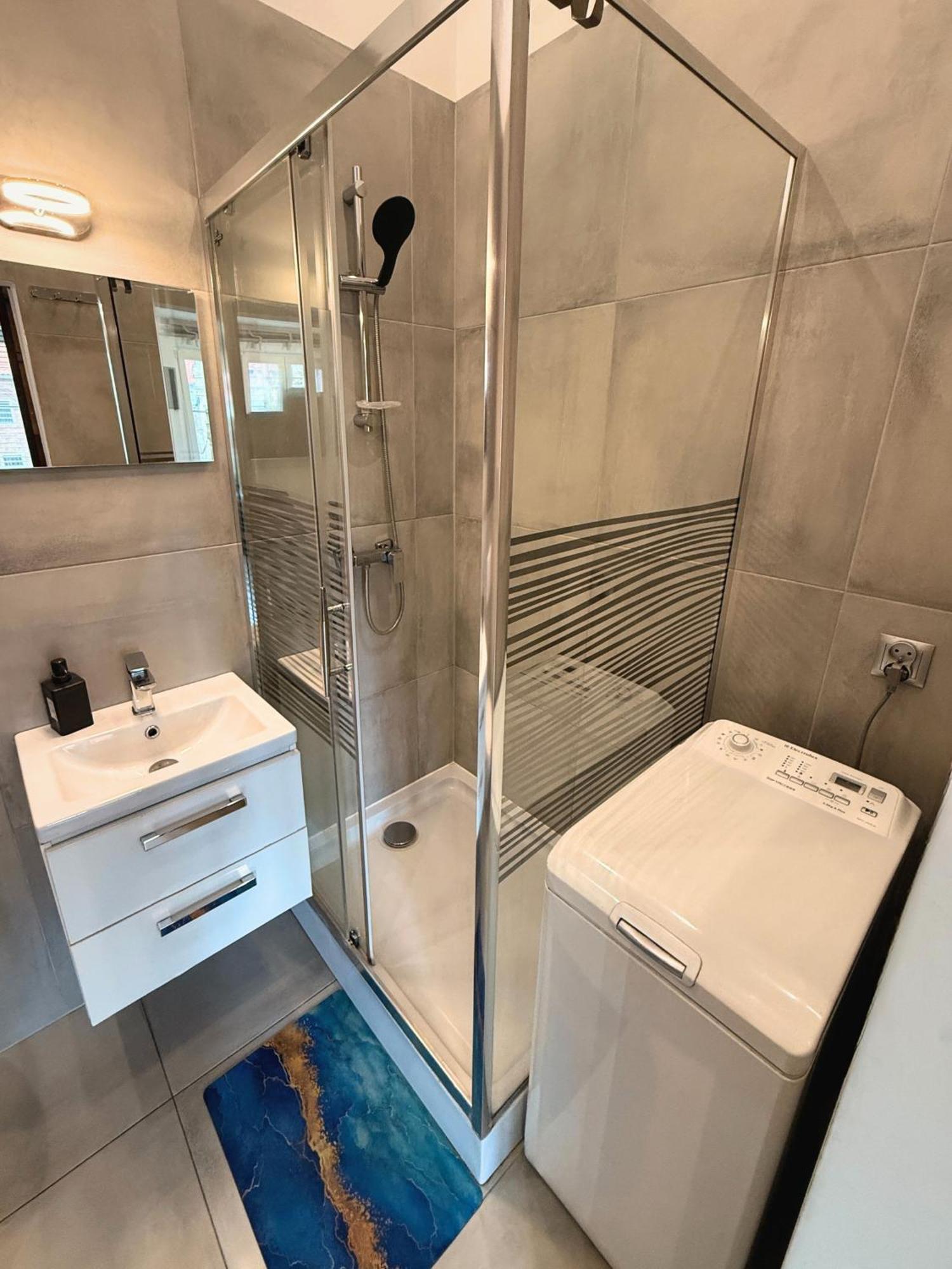Apartament Z Widokiem Na Pomnik Kopernika - Rynek Staromiejski Stary Toruń 外观 照片
