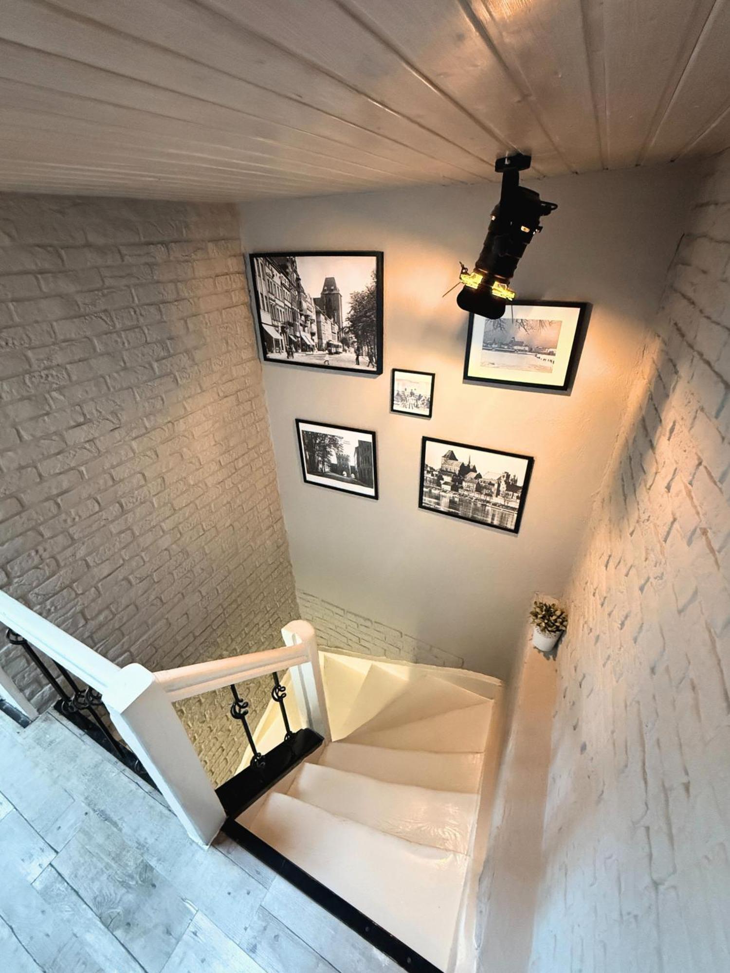 Apartament Z Widokiem Na Pomnik Kopernika - Rynek Staromiejski Stary Toruń 外观 照片